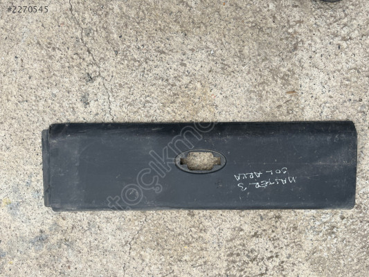 RENAULT MASTER 3 SOL ARKA ÇAMURLUK ÇITASI 768E00001R