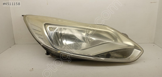 FORD FOCUS 3 ORJİNAL ÇIKMA SAĞ FAR