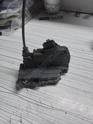 RENAULT Clio 4 Ön Sol Kapı Kilidi