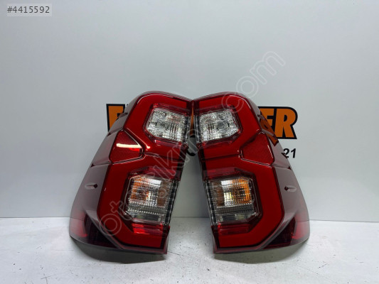 TOYOTA HİLUX 21-24 SAĞ-SOL TAKIM ÖN FAR SIFIR LEDLİ