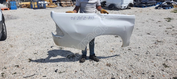 TOYOTA HİLUX  15/18 SAĞ ARKA CAMURLUK SEFALILAR OTO CIKMA