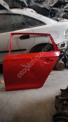 Skoda rapit sol arka kapı çıkma