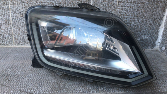 volkswagen amorok sağ far
