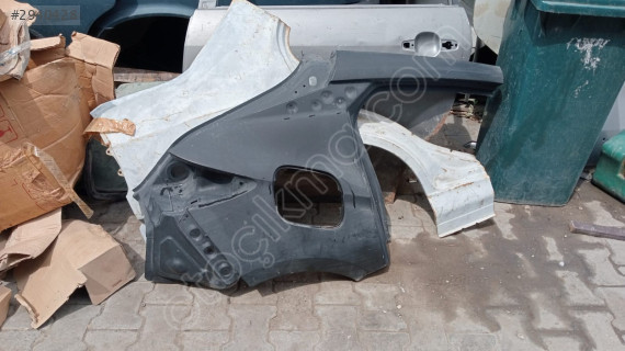 opel astra  sağ arka çamurluk