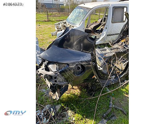 RENAULT CLİO 4 KESME SAĞ ARKA ÇAMURLUK