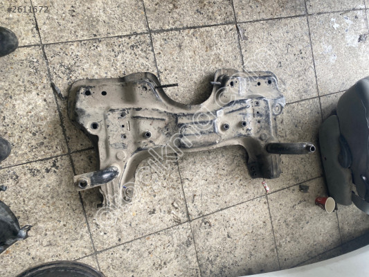 Fiat Doblo motor alt beşik çıkma orijinal