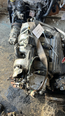 Fiat stilo 1.6 benzinli 16 valf enjektör çıkma orjinal jpeg
