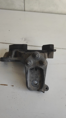 2012 FORD FİESTA 1.4 DİZEL MOTOR KULAĞI