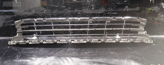 Volkswagen Passat B8 R Line Orta Izgara - Orjinal Oto Çıkma