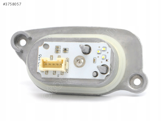 AUDİ A3 S3 SAĞ GÜNDÜZ FARI BEYNİ 16-20 - 8V0998473