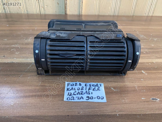 FORD ESCORT KALORİFER IZGARASI ORTA ORJİNAL ÇIKMA