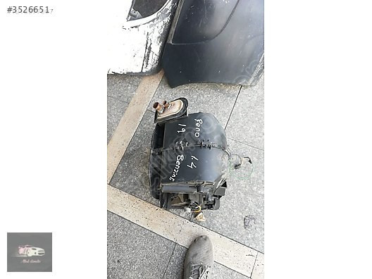 Renault 19 1.4 benzinli hava filtre kazanı orijinal çıkma