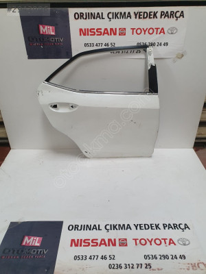 TOYOTA COROLLA Sağ Arka Kapı - MİL OTO Çıkma Parçaları