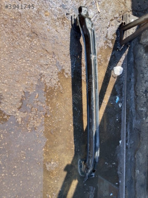 Renault Megane 2 arka tampon demiri