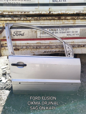 FORD FUSİON ÇIKMA ORJİNAL SAĞ ÖN KAPI