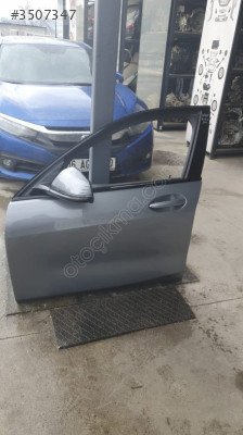 bmw 1 f40 2023 çıkma orjinal sol ön kapı kod:c4w (son fiyat)