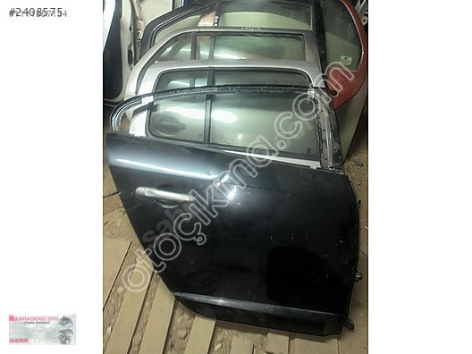 RENAULT MEGANE 3 SAĞ ARKA KAPI ÇIKMA