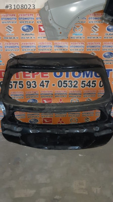mitsubishi eclipse cross bagaj kapağı