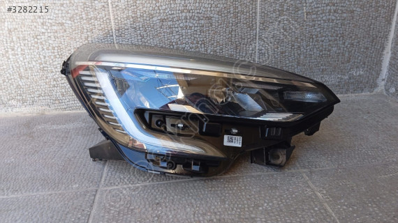 RENAULT CLIO 5 ORJINAL ÇIKMA SAĞ FAR