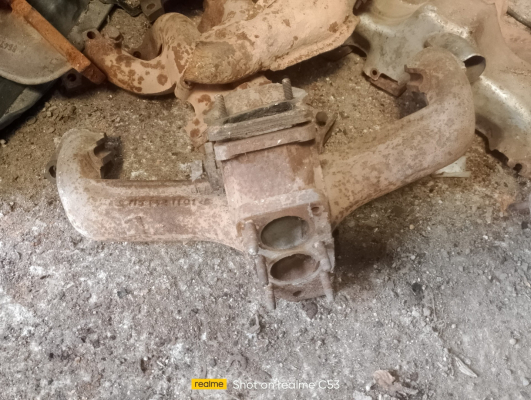 W115 MERCEDES EKSOZ MANİFOLD