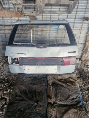 Lada vega vagon arka bagaj kapağı