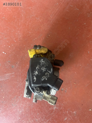 PEUGEOT 306 1.8 8 valf GAZ KELEBEĞİ