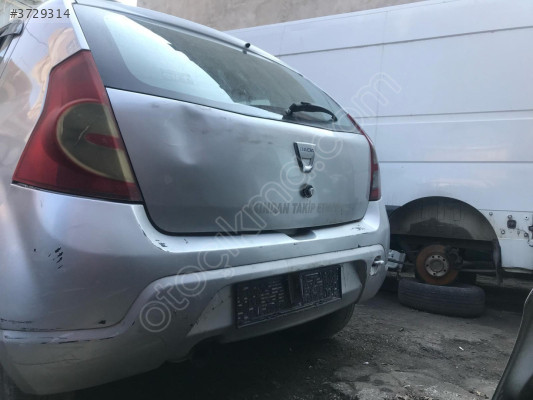 DACİA SANDERO ARKA TAMPON 05366077016