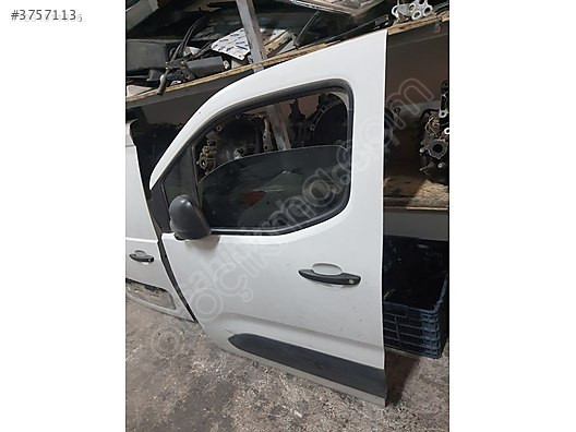 PEUGEOT PEJO PARTNER CİTROEN BERLİNGO RİFTER SOL ÖN KAPI HATASIZ