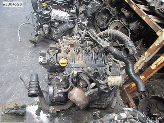 RENAULT MASTER 2.5 MOTOR ÜNALLAR OTO YEDEK PARÇADA