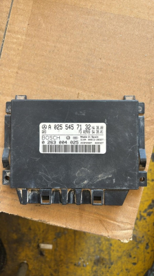 A0255457132 MERCEDES E SERİSİ W211 PARK SENSÖRÜ BEYNİ