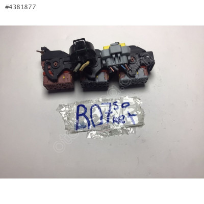 Peugeot 307 Citroen R07 Sigorta Soketi