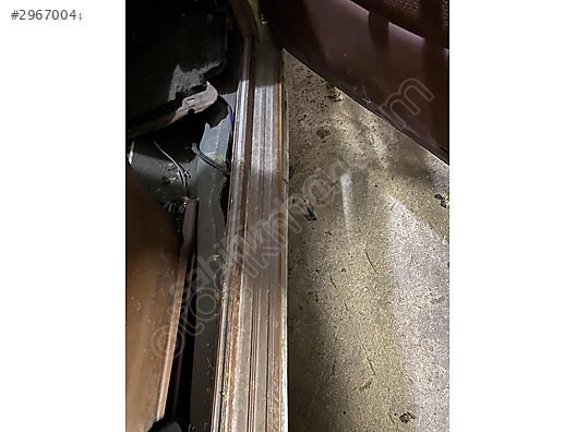 MERCEDES W123 ORJ. TABA RENK KAPI EŞİK BAKALİT TKM ÇIKMA TEMİZ