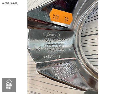 FORD FİESTA MODEL ARASI KROM SOL SİS FARI ÇERÇEVESİ 8A6115A222.