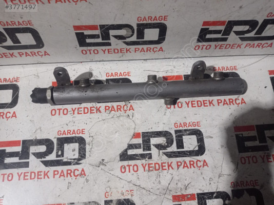 MERCEDES ES CLASS W221 W211 3.0 DİZEL YAKIT RAYI A6420700695/00