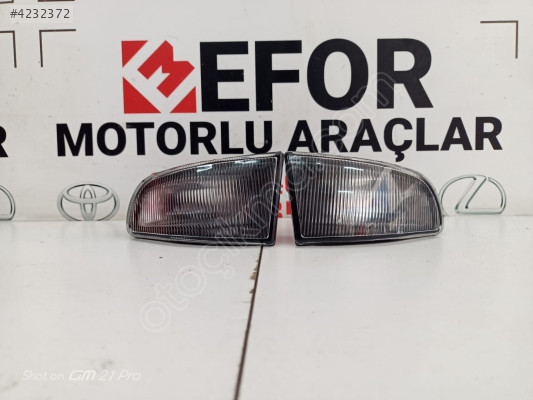 TOYOTA AVENSİS SIFIR SAĞ SOL SİS FAR 98-00 OEM:81220-05040