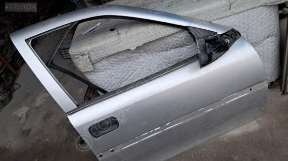 OPEL VECTRA B SAĞ ÖN KAPI.OTO ERKAN ÜNYE