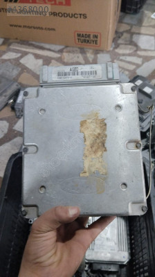 ford escort motor beyni (93ab-12a650-ac)