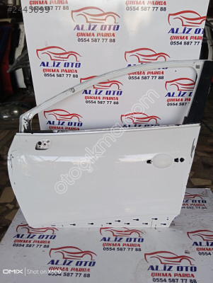 Renault Clio 4 sol ön kapı