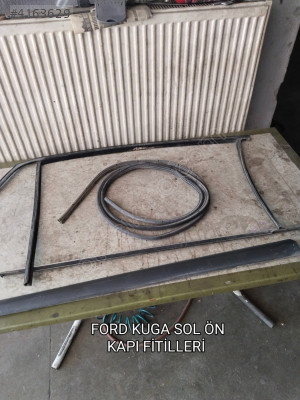 FORD KUGA ORJİNAL SOL ÖN KAPI SIYIRICI VE FİTİLLER 2008-2012