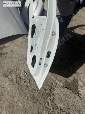 2025 Renault duster sol arka kapı