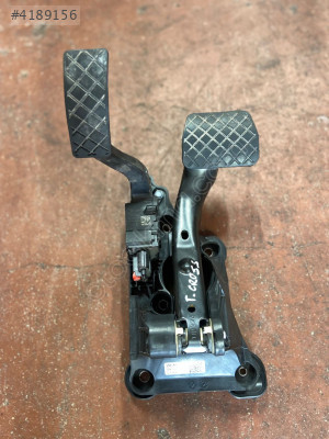 VOLKSWAGEN T-CROSS PEDAL TAKIMI