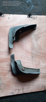 Toyota carina ön paçalıklar