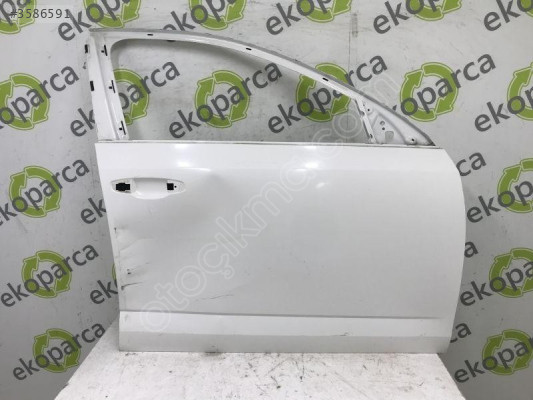 SKODA OCTAVİA 2013 2019 SAĞ ÖN KAPI ÇIKMA 5E0831052