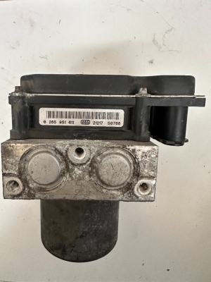 0265951611Ford Transit Abs Beyni  0265251567