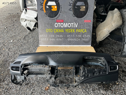 Mitsubishi L200 Göğüs / Torpido Orjinal Çıkma