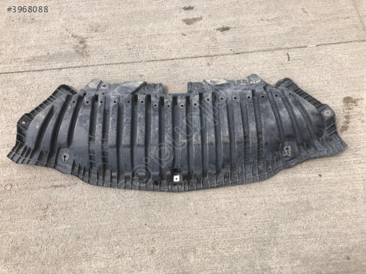 MERCEDES C SERİSİ W205 MOTOR ALT MUHAFAZA 2055200500