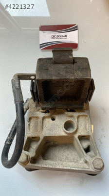 1K0199117D Volkswagen golf 5 1.6 fsi şanzıman kulağı braketi