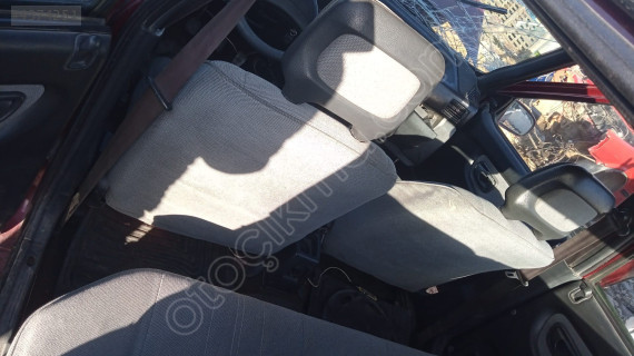 Hyundai Excel ön koltuk takim