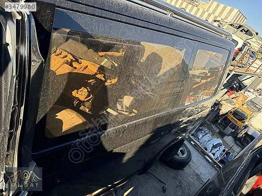 TRANSPORTER T5 SOL YAN DUVAR ARKA ÇAMURLUK KESME KISA ŞASE