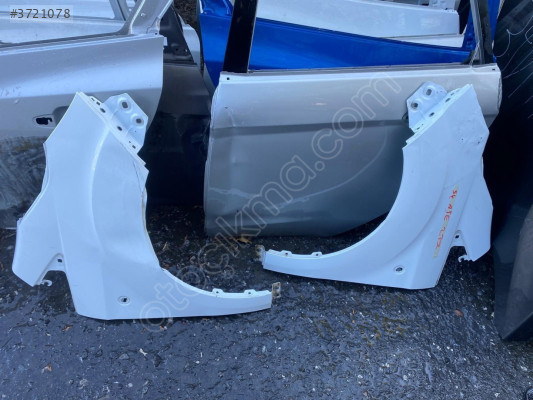 MİRİM OTODAN FORD COURİER SAĞ SOL ÇAMURLUK
